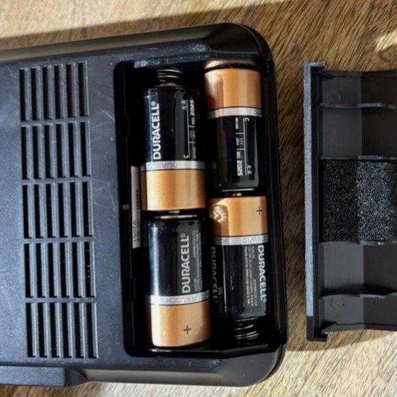 ONN Cassette Recorder with Built-In Microphone & One Touch Recording & Accessor. - Picture 7 of 8